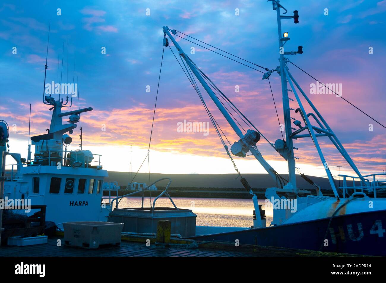 Pink fishing boat hires stock photography and images Alamy