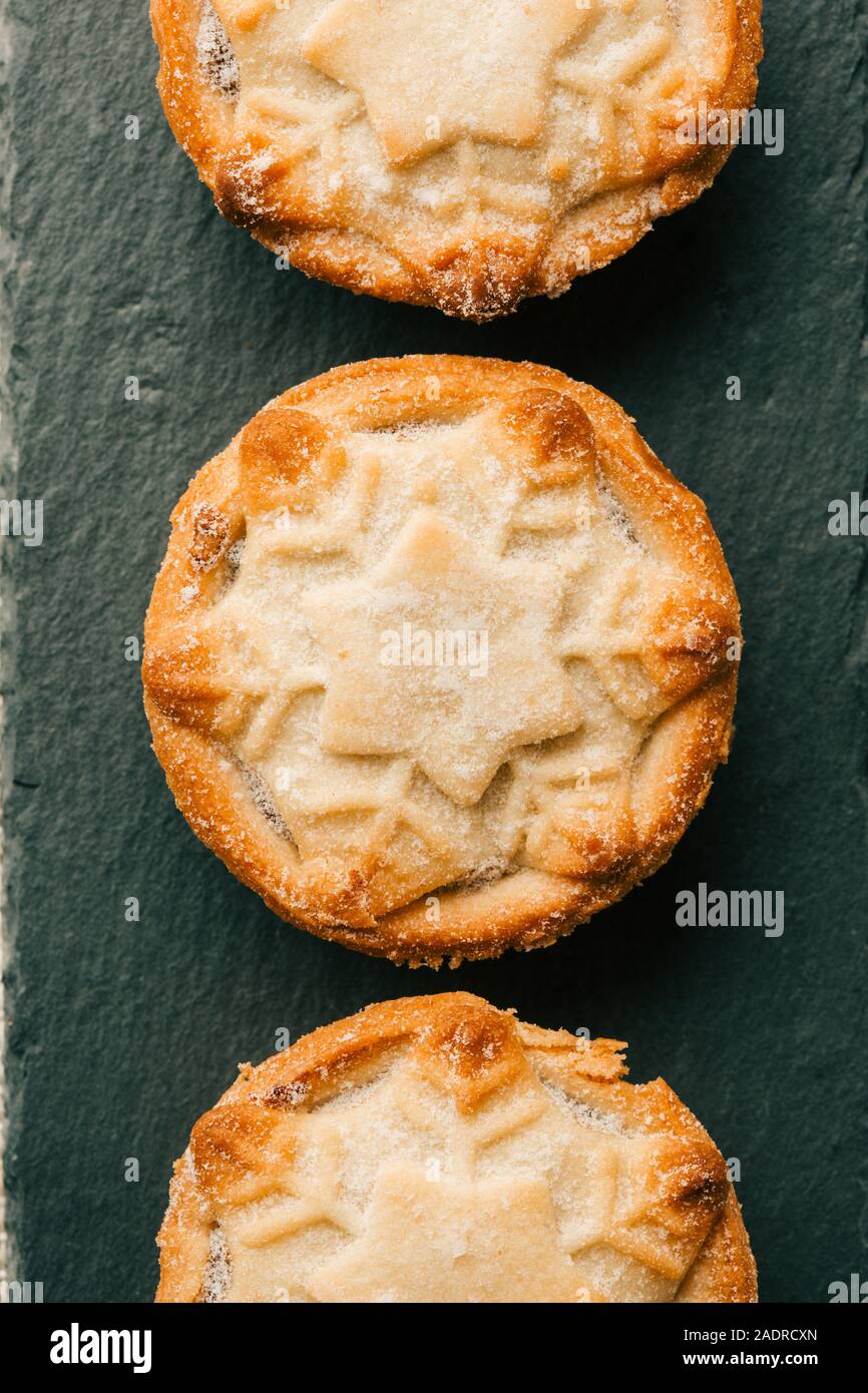 Three Mince Pies High Resolution Stock Photography and Images - Alamy