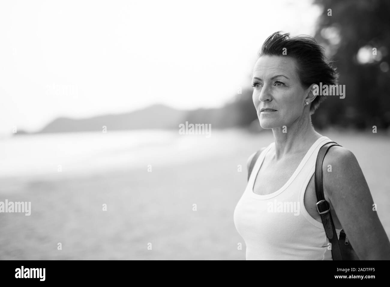 Woman lady vacation Black and White Stock Photos & Images - Alamy