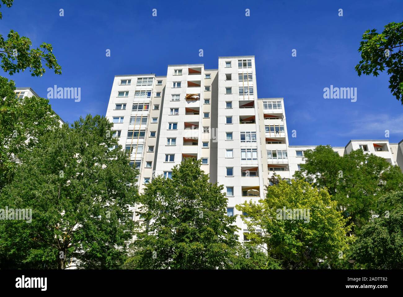 Plattenbau, Aronstraße, Dammwegsiedlung / Weiße Siedlung, Neukölln, Berlin, Deutschland Stock Photo