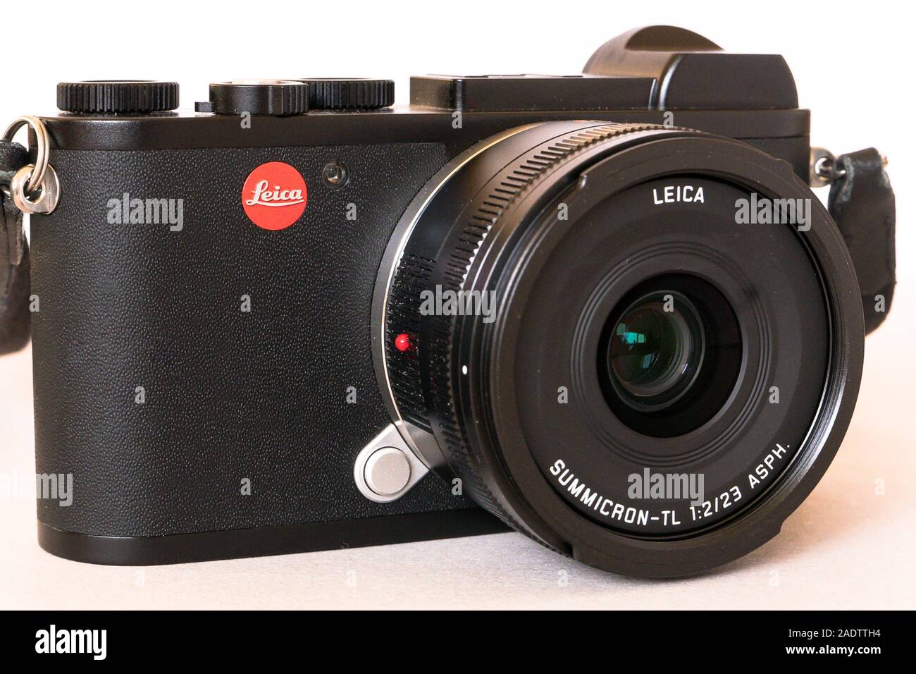 A Leica CL camera with 23mm f2 Summicron lens attached for digital still and video photography Stock Photo