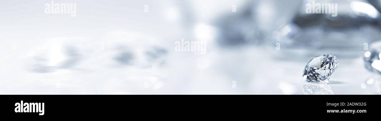 Group of diamonds hi-res stock photography and images - Alamy