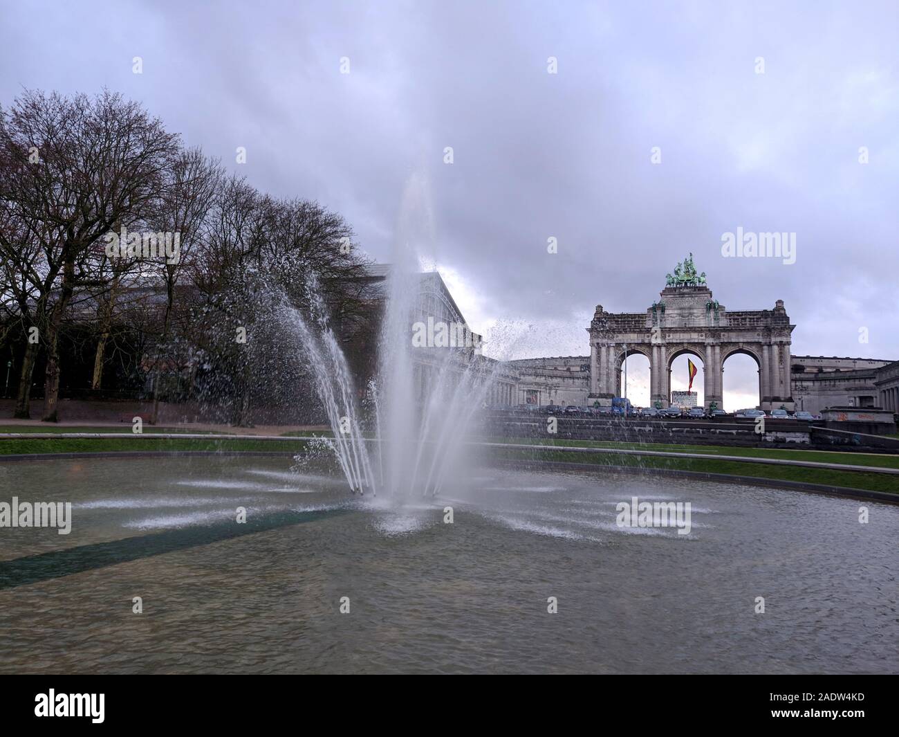 Parc du Cinquantenaire or Jubel park with centrepiece triumphal arch, Brussels, Belgium Stock Photo