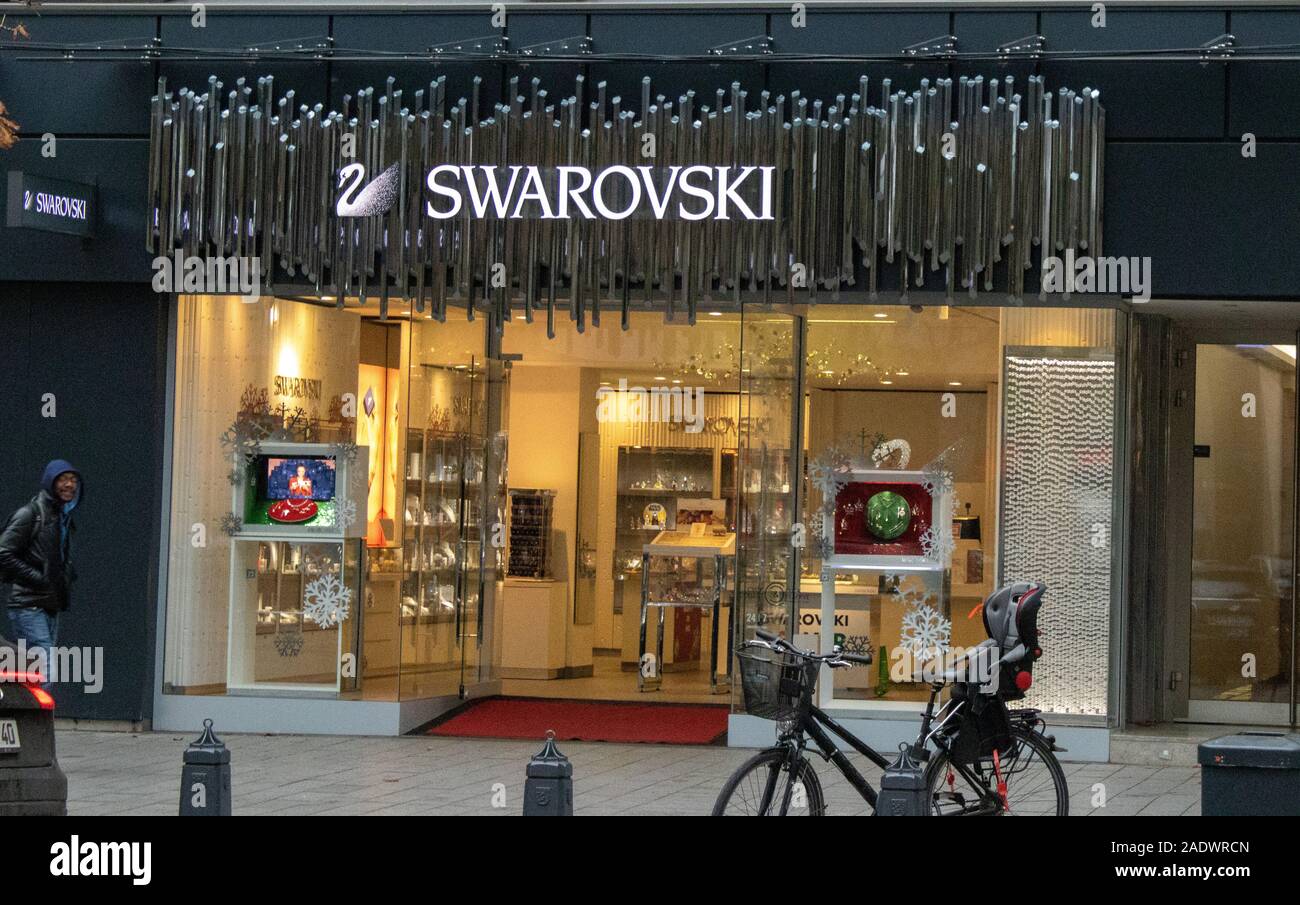 Dusseldorf, Germany, November 24, 2019, Swarovski store in the centre of  the city Stock Photo - Alamy