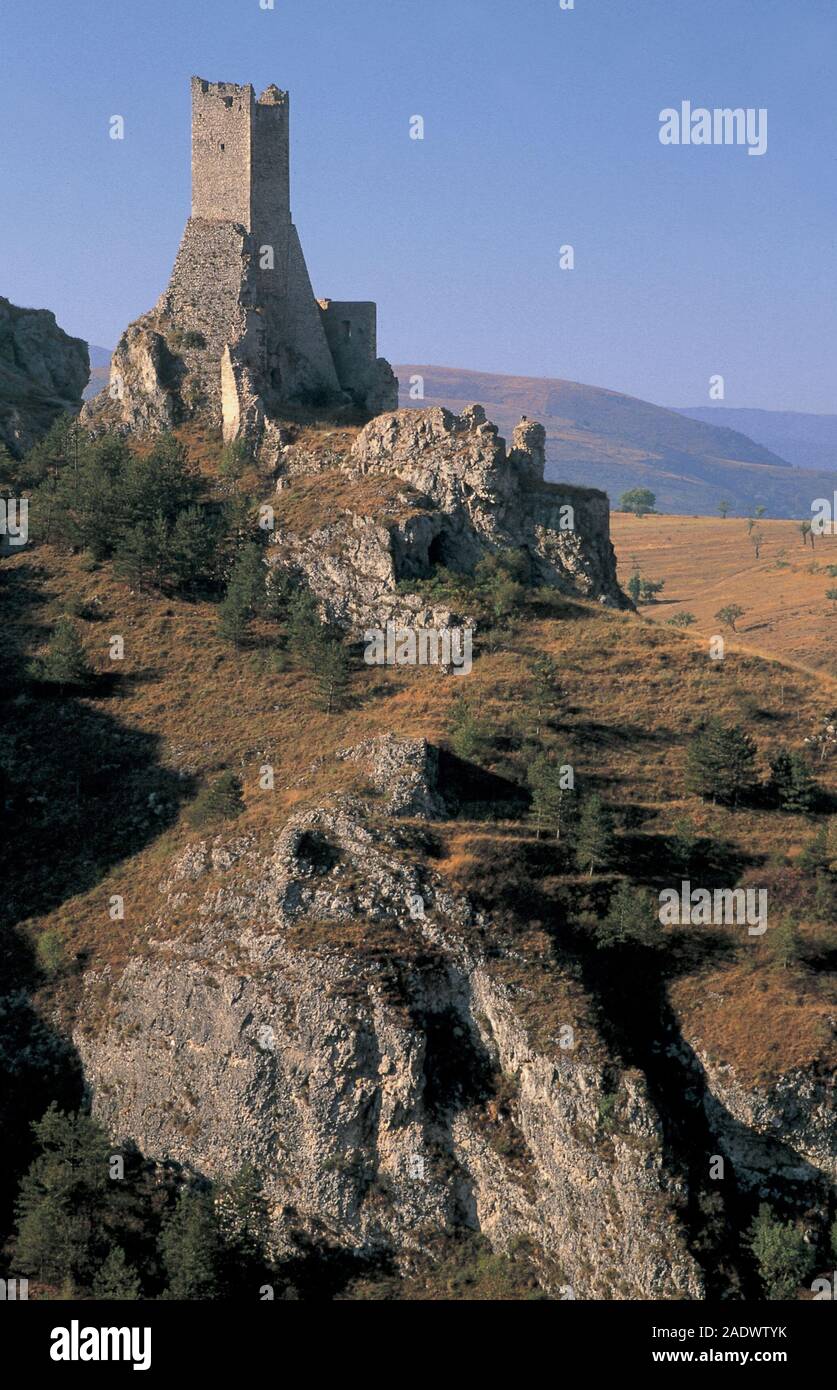 italy, abruzzo, pescina, uins of the castle Stock Photo
