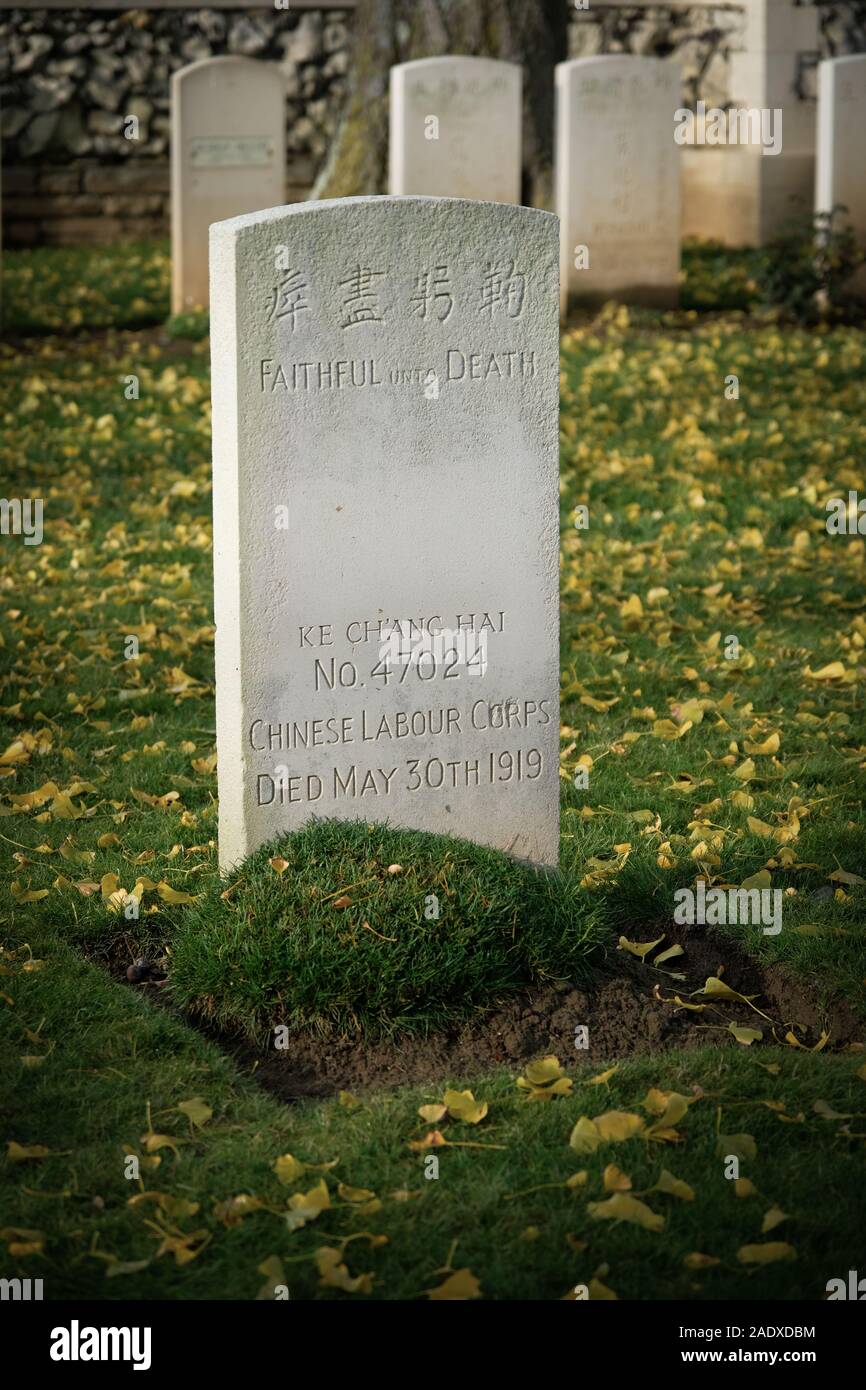 Ayette Commonwealth Cemetery for eighty Indian and Chinese labourers who were employed in maintaining trenches and supplying units close to the front Stock Photo