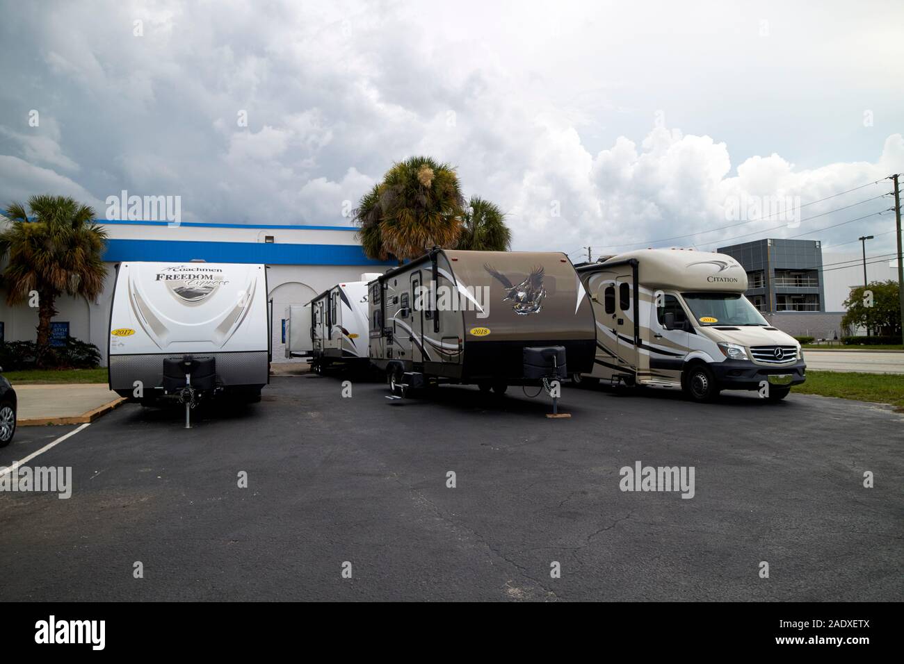 rvs 5th wheels caravans motorhomes for sale at camping world kissimmee