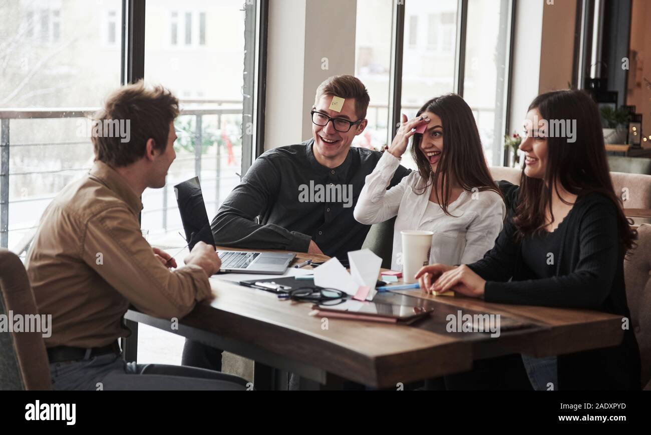 Student games hi-res stock photography and images - Alamy