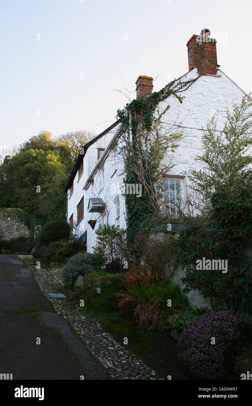 Flushing cornwall hires stock photography and images Alamy