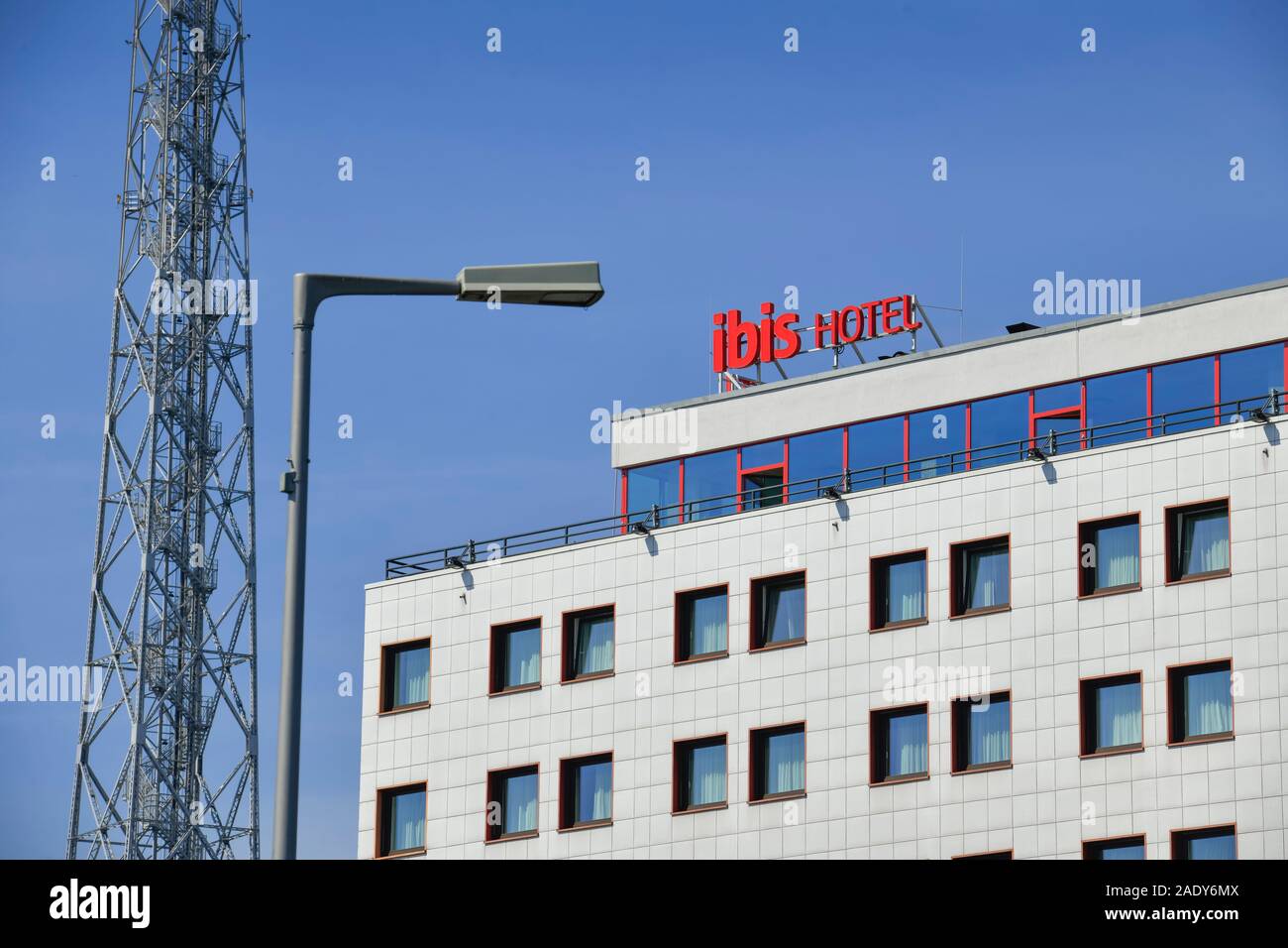 Page 2 - Ibis Hotel Logo High Resolution Stock Photography and Images -  Alamy