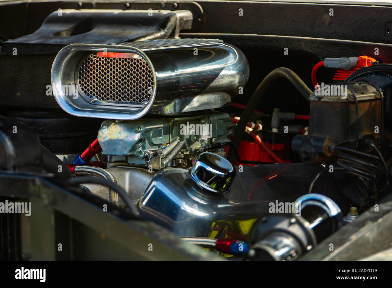 Roots type supercharger on high performance engine, chrome Air Scoop