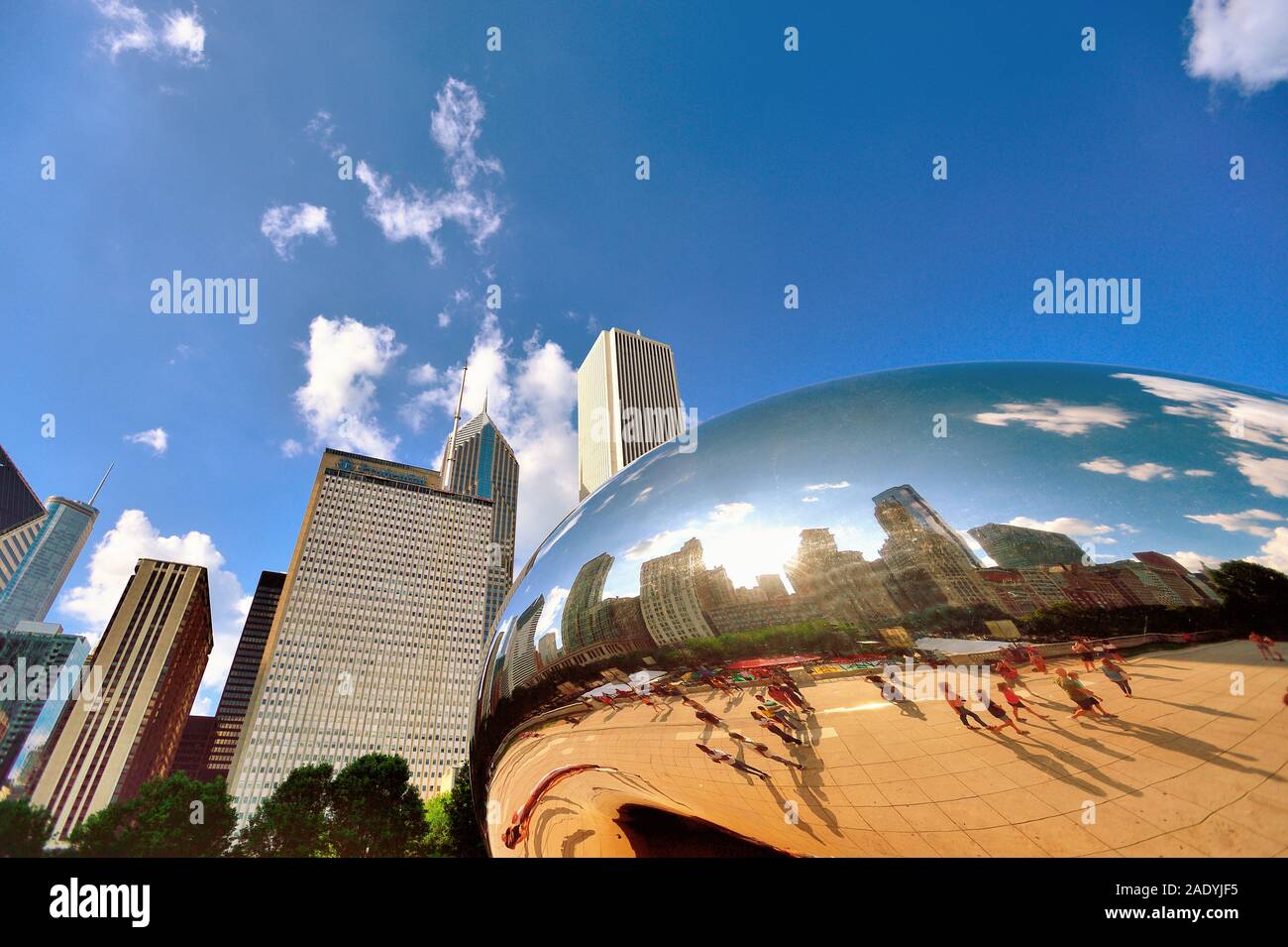 Chicago, Illinois, USA. Cloud Gate (also known as The Bean and The