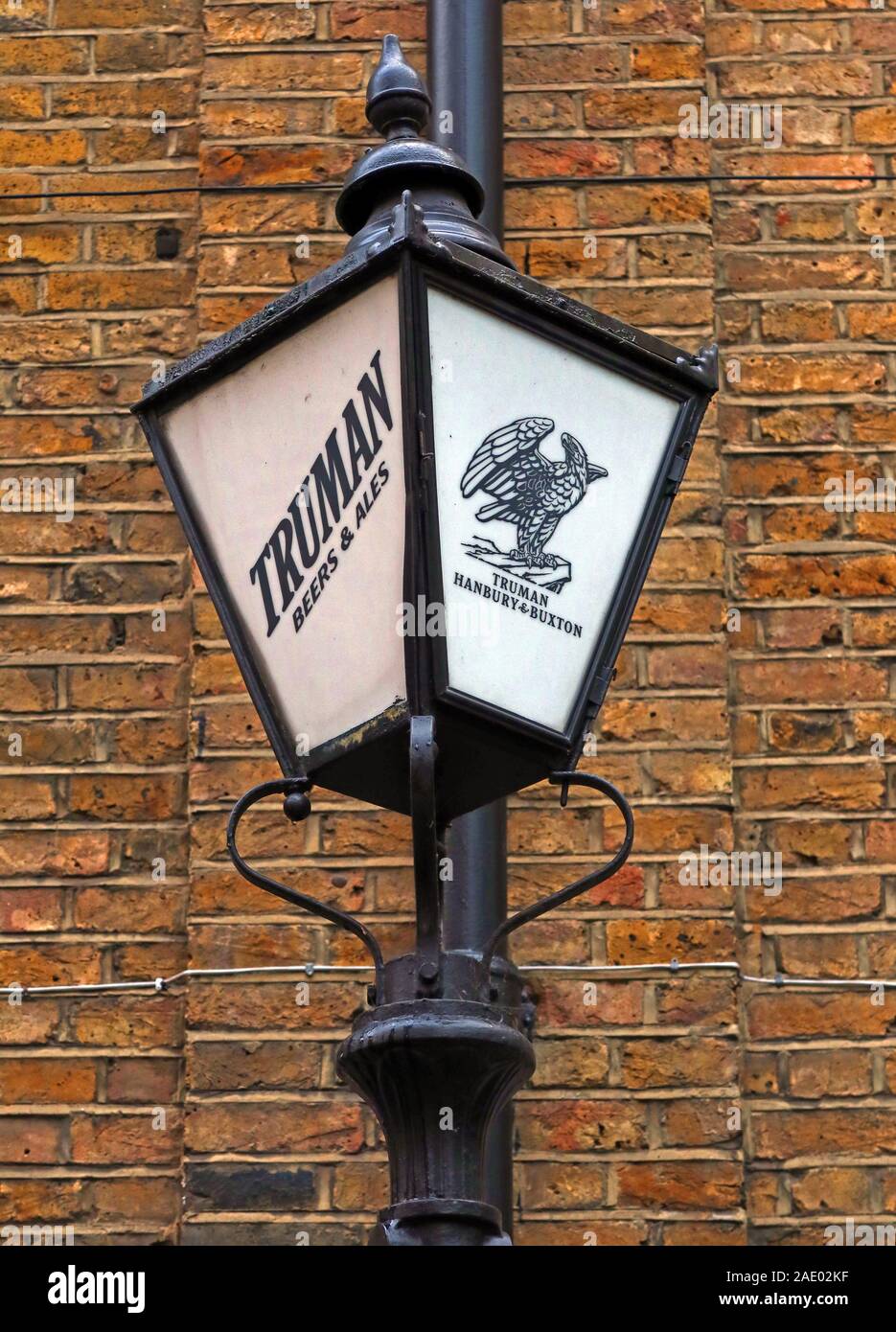 Truman Beers & Ales, lamp,Brick Lane,London, England, UK, E1 6QL Stock Photo