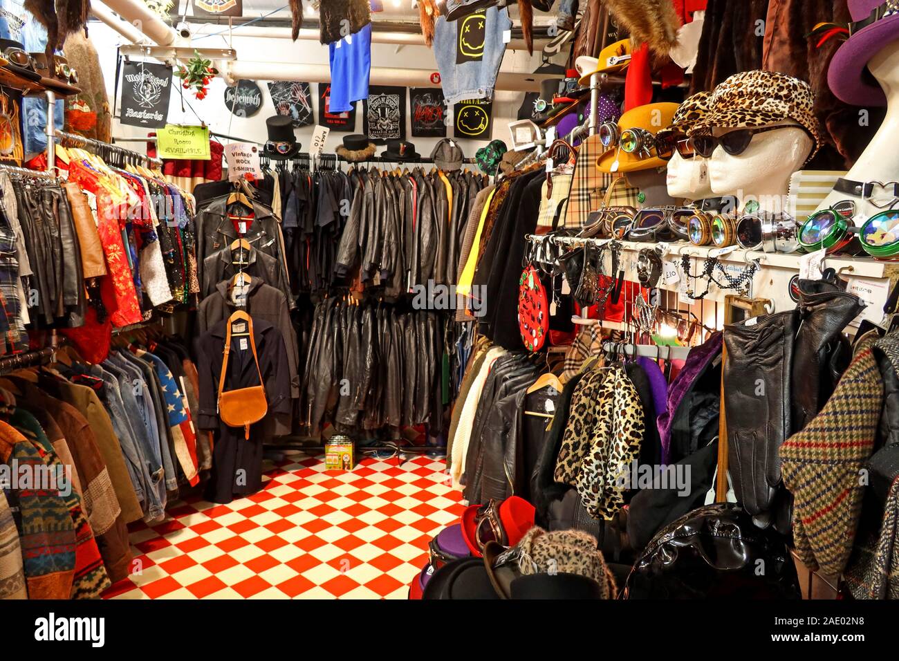 Vintage Market, indoor shop,Brick Lane Vintage market,Spitalfields, East End, London,England,UK,  E1 6QL Stock Photo