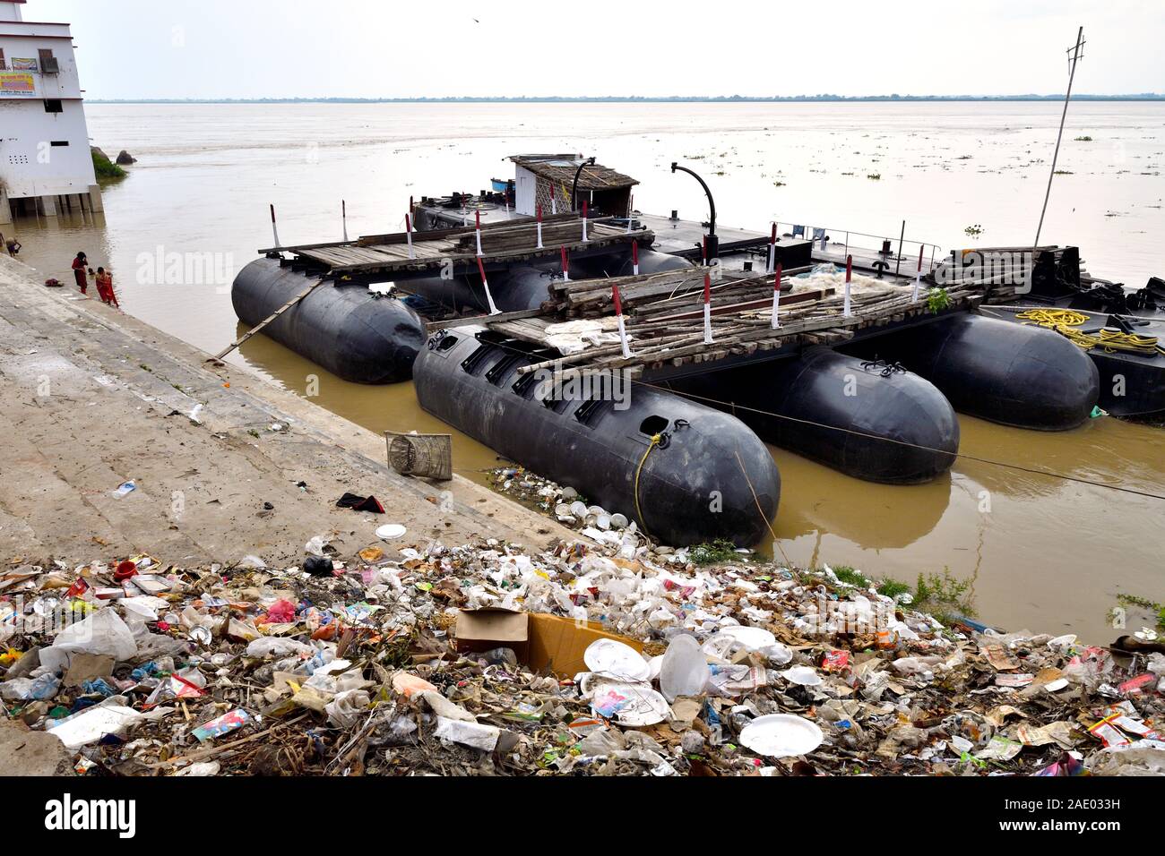 Pollution on the banks of holy river Ganges in Bihar, India, Stock Photo