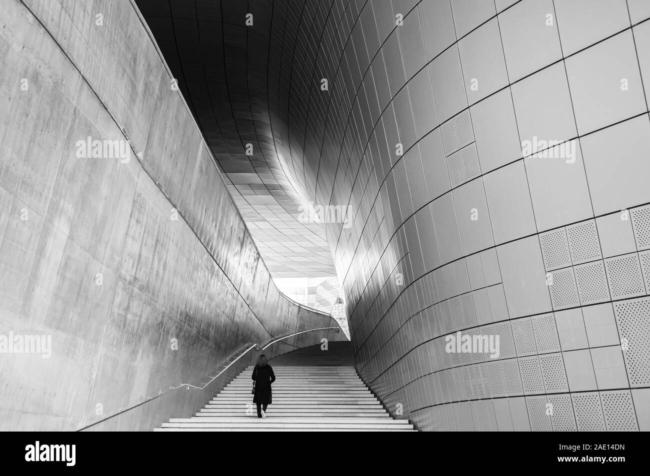 DEC 11, 2015 Seoul, South Korea - Dongdaemun design plaza or DDP modern free from building architecture in black and white with metalic entrance tunne Stock Photo