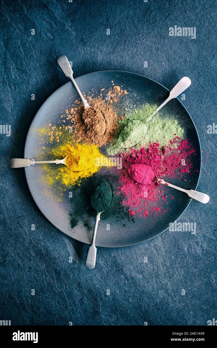 Food and powder hi-res stock photography and images - Alamy