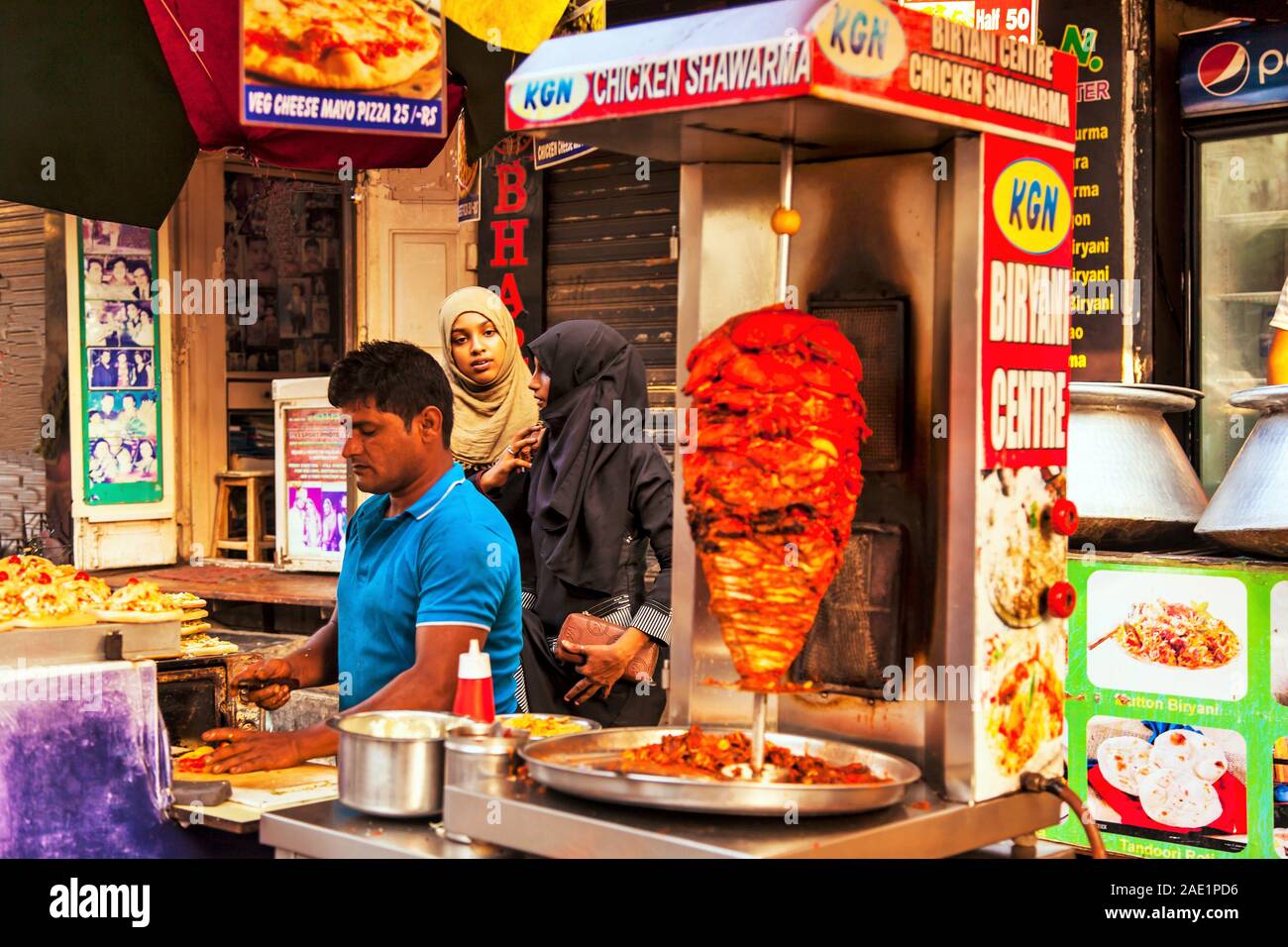 Shawarma shops hires stock photography and images Alamy