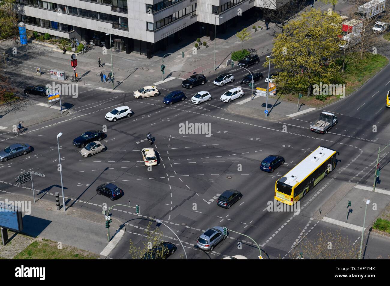 Straßenkreuzung, Schillstraße, Kurfürstenstraße, Tiergarten, Mitte, Berlin, Deutschland Stock Photo
