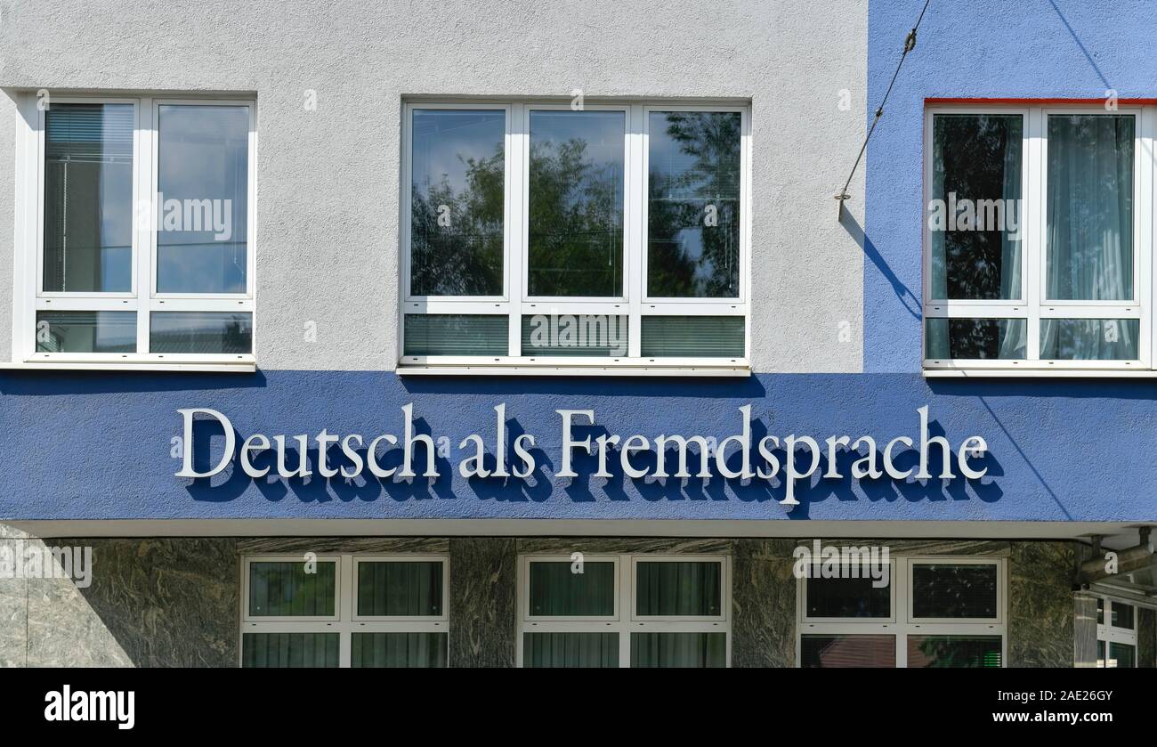 Werbung, Deutschunterricht, Invalidenstraße, Mitte, Berlin, Deutschland Stock Photo