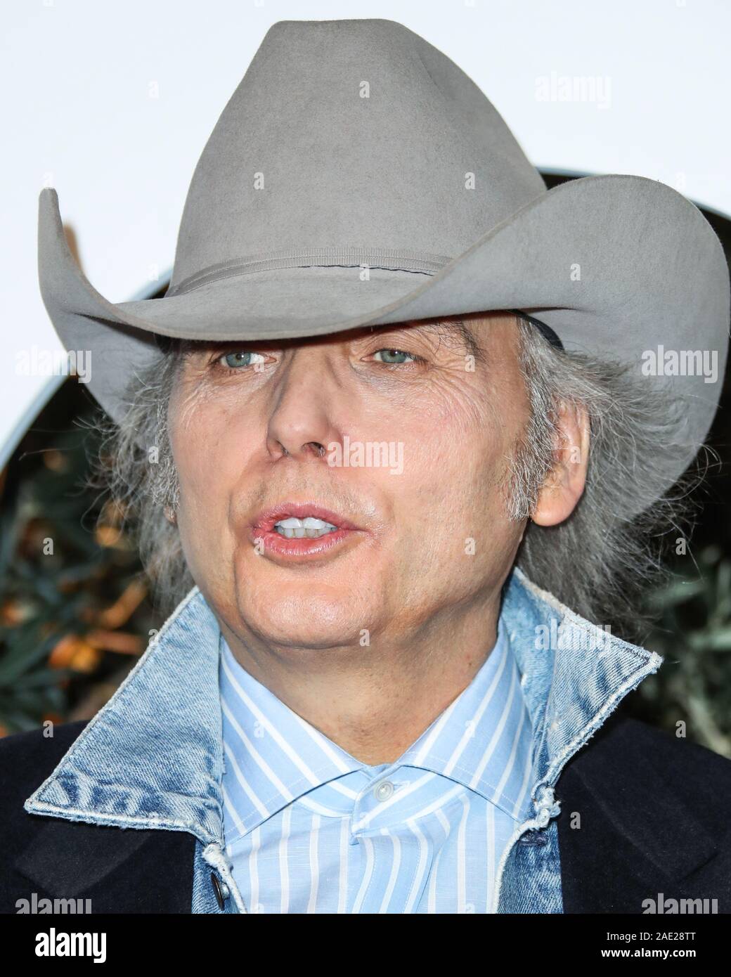 West Hollywood Los Angeles California Usa December 05 Singer Dwight Yoakam Arrives At The 19 Gq Men Of The Year Party Held At The West Hollywood Edition Hotel On December 5