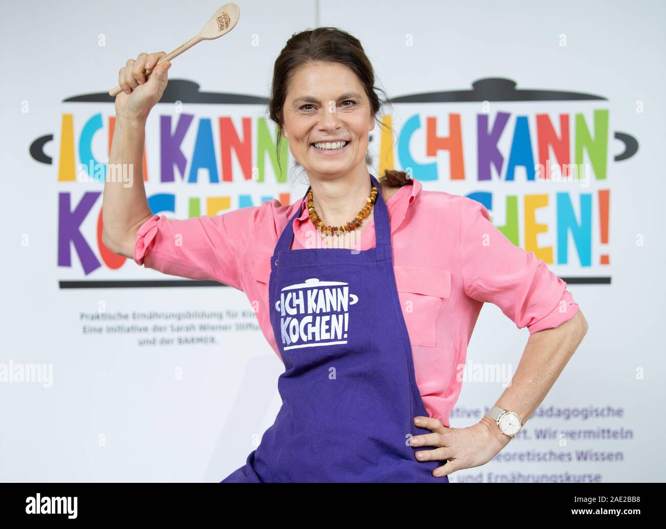 page 3 sarah wiener high resolution stock photography and images alamy