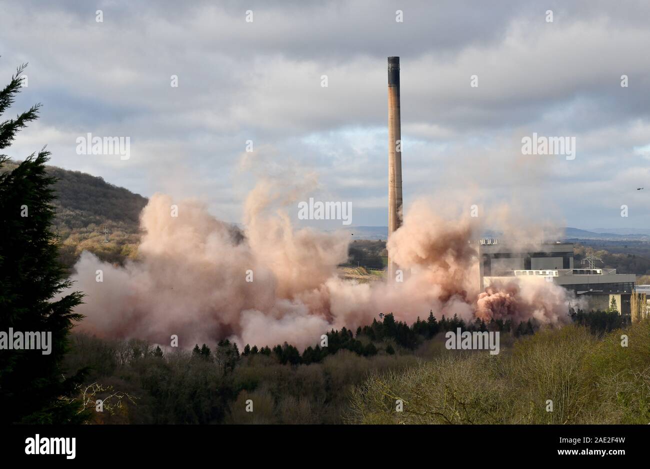 Shropshire, UK. 06th Dec, 2019. Ironbridge Power Station December 6th 2019. The iconic pink cooling towers of Ironbridge Power Station are reduced to rubble as they are demolished by an explosive blow down. The towers have dominated the landscape at the entrance to the Ironbridge Gorge fro over 50 years. Credit: David Bagnall/Alamy Live News Stock Photo