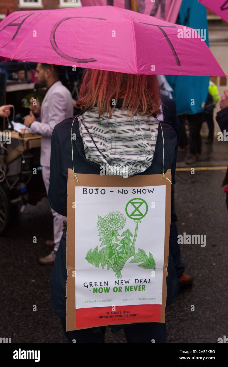 London Uk 6 December 19 Extinction Rebellion Protestors Paraded Through Westminster Today With A 4 Metre High Ostrich With It S Head In The Sand Symbolising The Main Political Parties Attitudes To The Climate London Uk 6 December 19 Extinction Rebellion Protestors Paraded Through Westminster Today With A 4 Metre High Ostrich With It S Head In The Sand Symbolising The Main Political Parties Attitudes To The Climate
