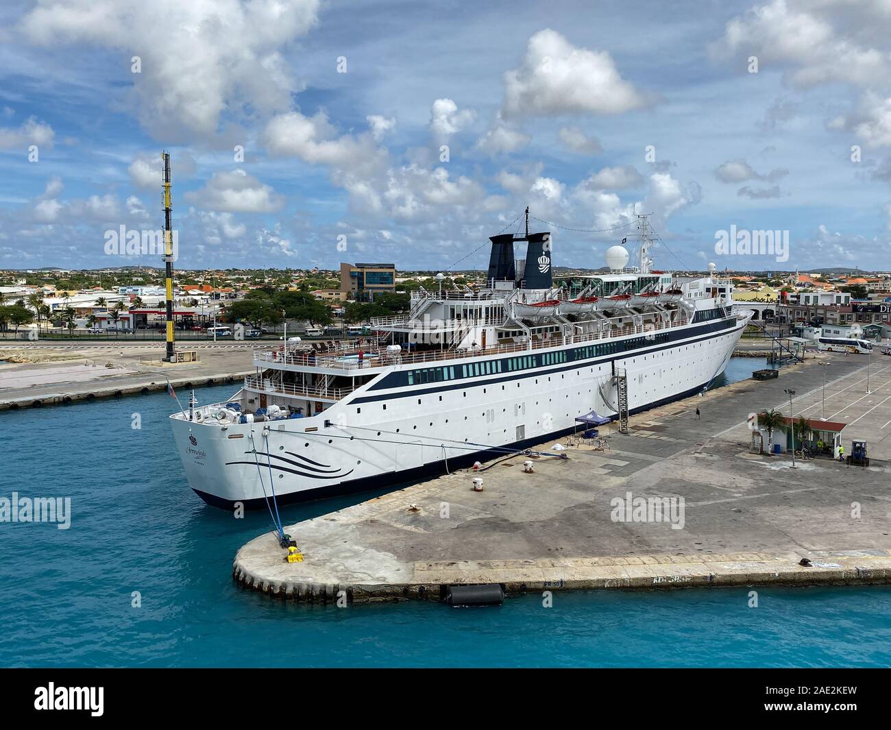Aruba 11 2 19 The Freewinds Cruise Ship Which Is A Religious Retreat For The Members Of The Church Of Scientology Docked At Aruba On A Sunny Day With Stock Photo Alamy