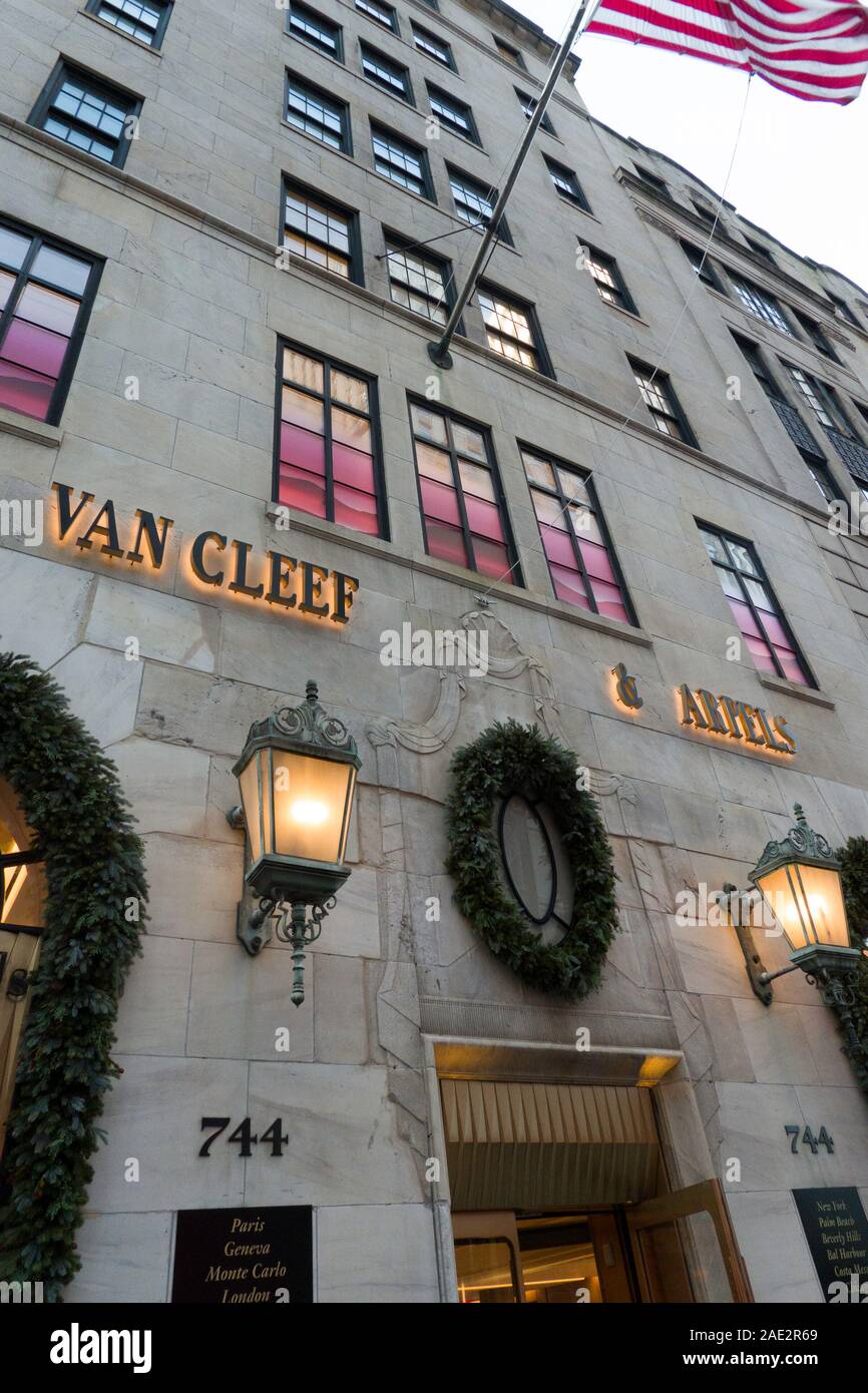 vans store 5th ave