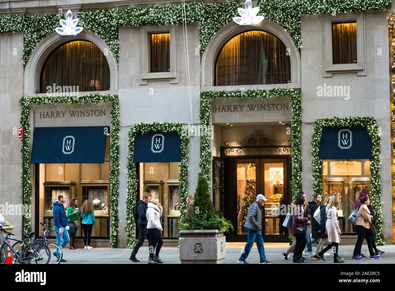 Harry Winston Fifth Avenue Store is Decorated for the Christmas Season, New York City, USA Stock Photo