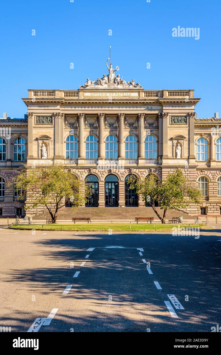Main facade of the Palais Universitaire, a Neo-Renaissance style palace built under the German Empire, which houses the University of Strasbourg. Stock Photo