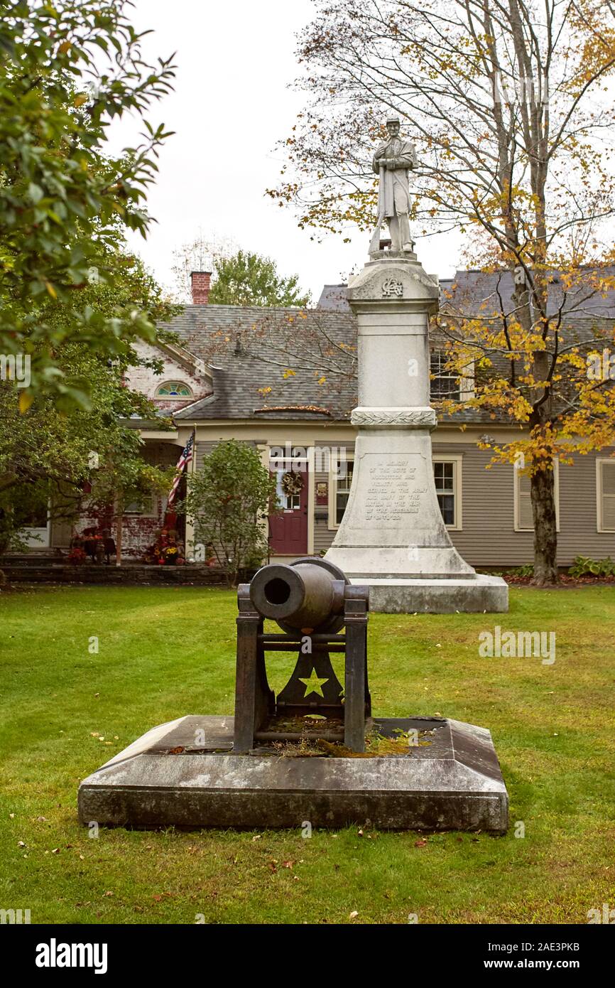 Revolutionary War Statue High Resolution Stock Photography and Images Alamy