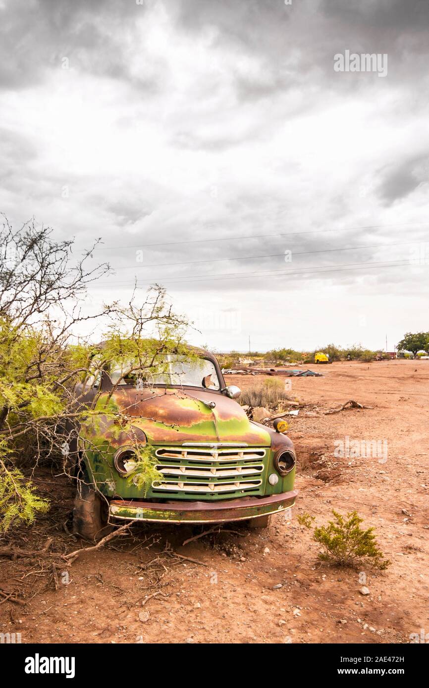 Junk Yard With Old Us Cars High Resolution Stock Photography and Images ...
