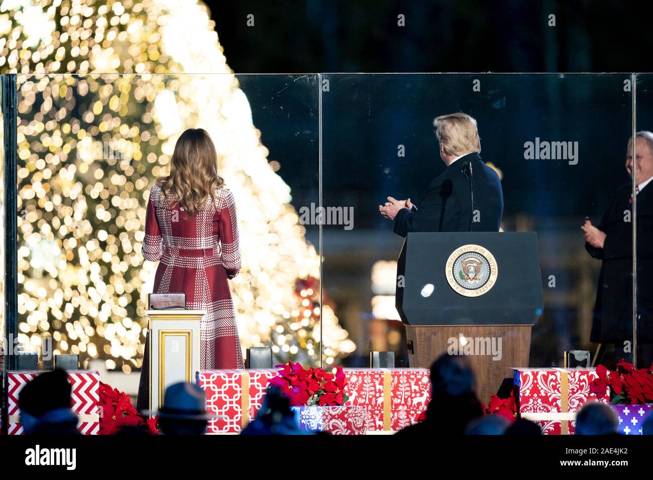 Washington DC, USA. 05 December, 2019. U.S President Donald Trump and First Lady Melania Trump during the 97th annual National Christmas Tree Lighting 2019 ceremony on the Ellipse December 5, 2019 in Washington, D.C. Credit: Andrea Hanks/White House Photo/Alamy Live News Stock Photo