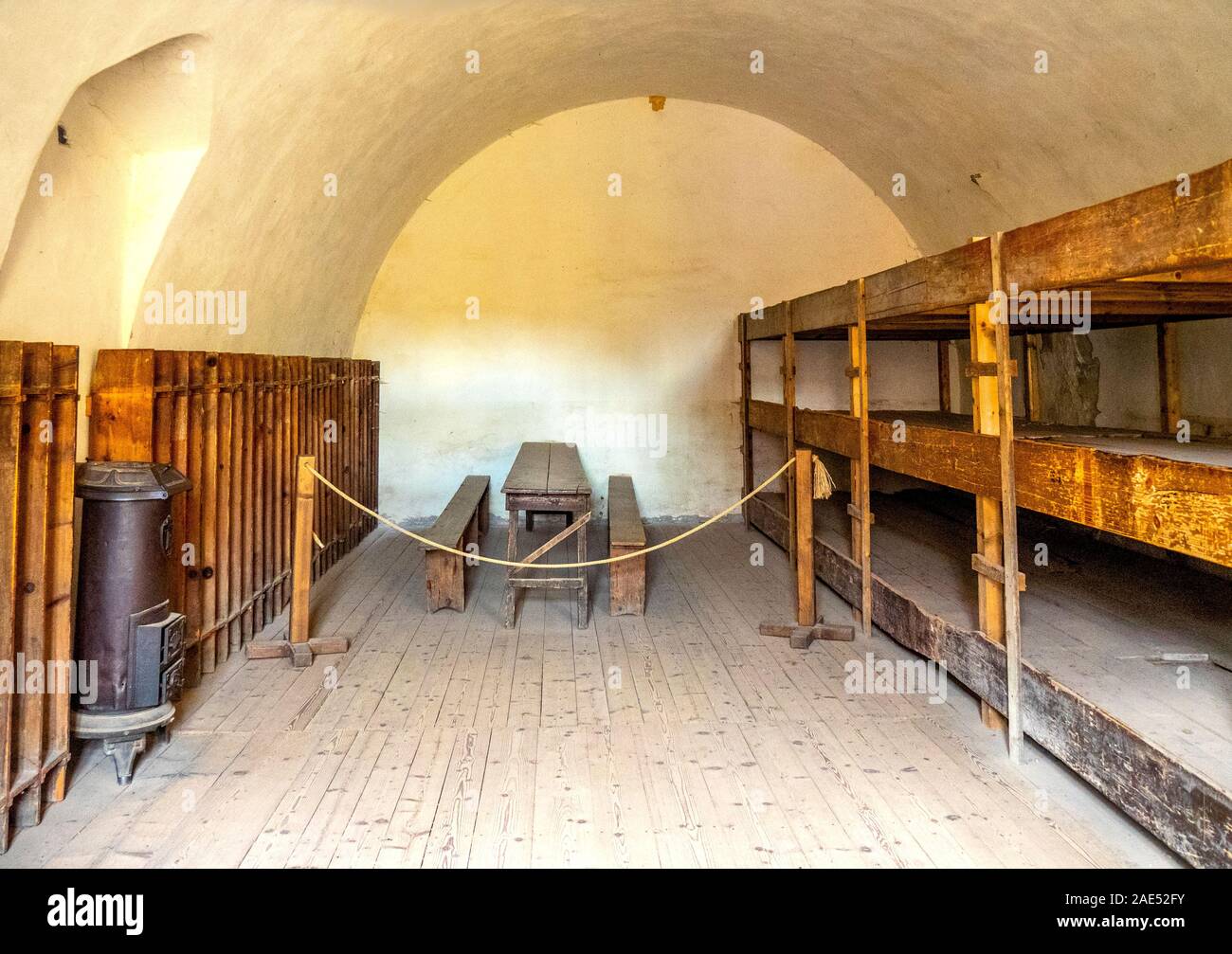 Nazi concentration camp bunks hi-res stock photography and images - Alamy