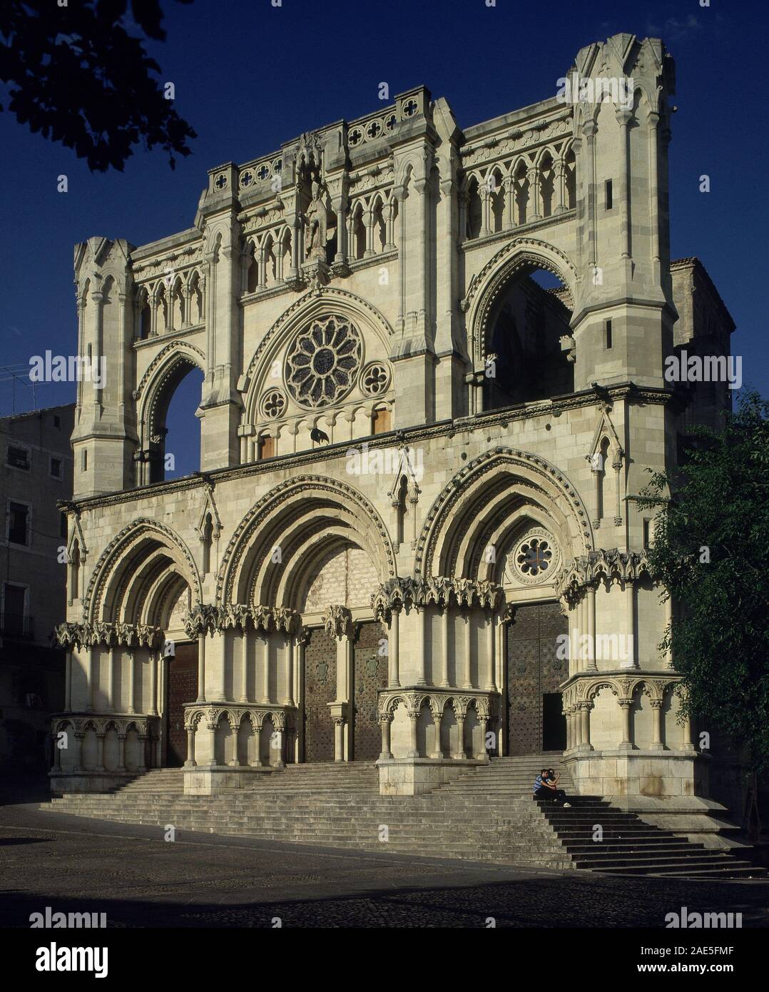 FACHADA NEOGOTICA DE LA CATEDRAL DE CUENCA CONSTRUIDA A PRINCIPIOS DEL SIGLO XX. Author: LAMPEREZ VICENTE. Location: CATEDRAL-EXTERIOR. BASIN. CUENCA. SPAIN. Stock Photo