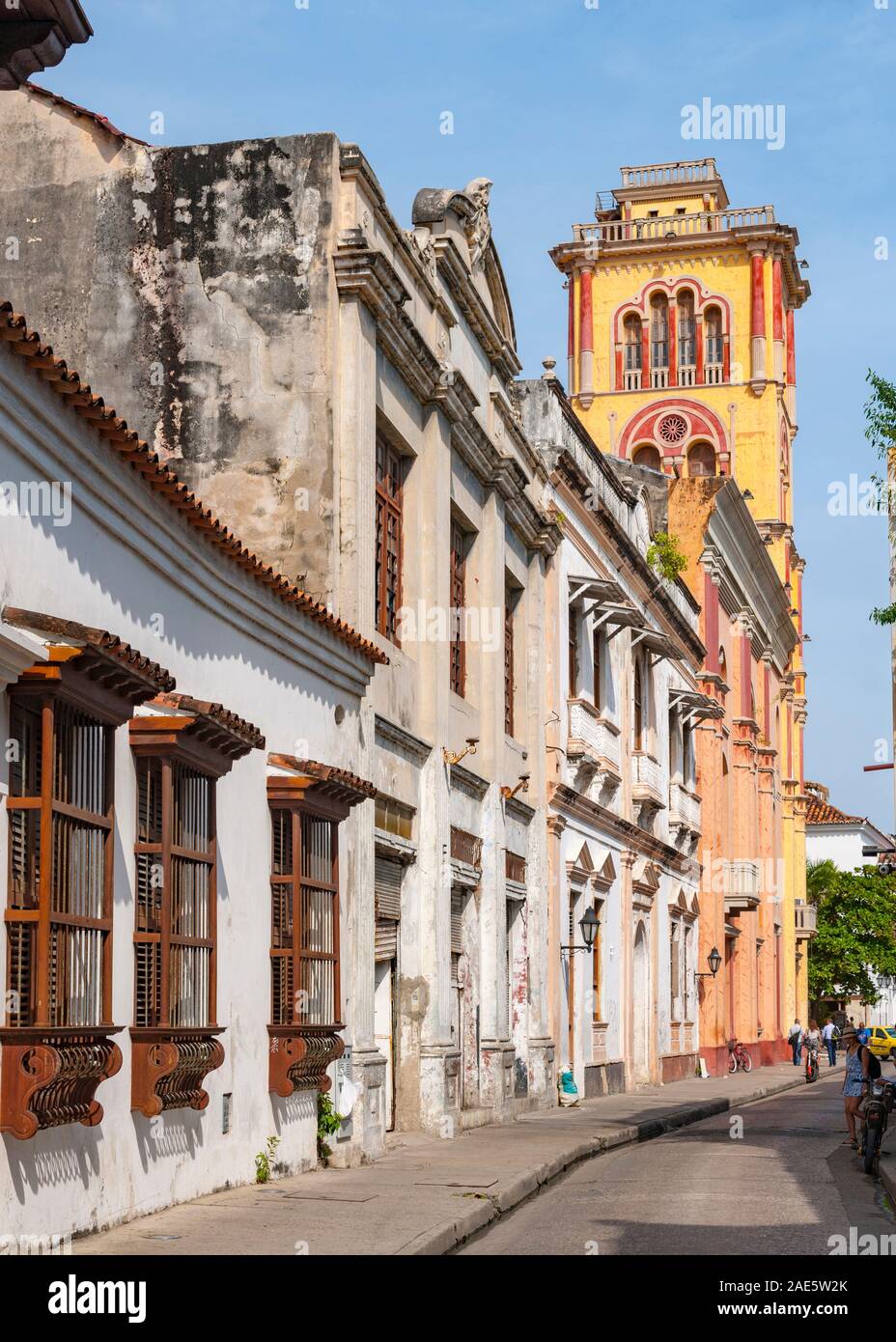 A street and buildings in the old city in Cartagena, Colombia. Stock Photo