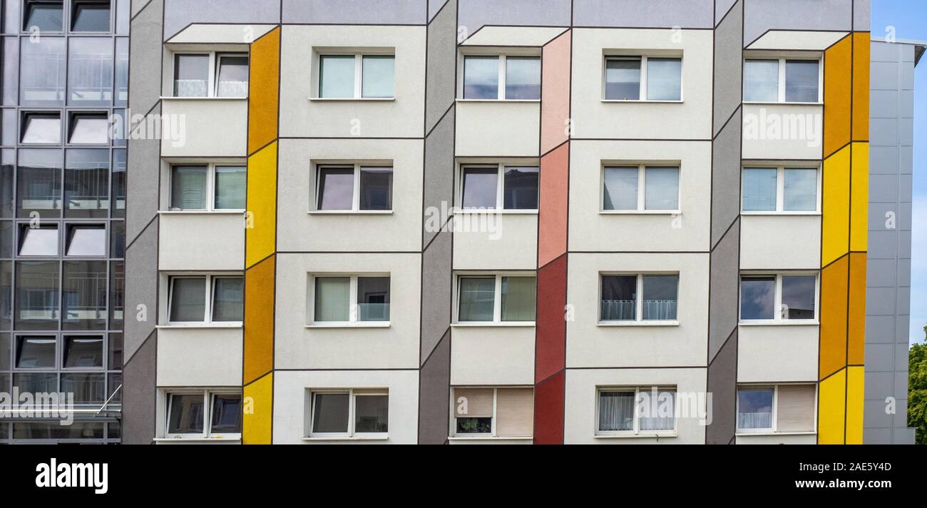 Residential apartment block built in the Bauhaus Internationa style of architecture in Dessau Saxony-Anhalt Germany Stock Photo