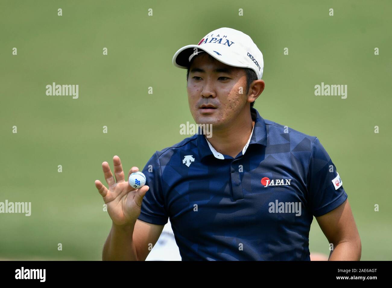 Sydney, New South Wales, Australia. 07th Dec, 2019. ; The Australian Golf Club, Sydney, New South Wales, Australia; PGA Tour Australasia, The Australian Open Golf, 3rd round; Takumi Kanaya of Japan reacts to the applause of the gallery Credit: Action Plus Sports Images/Alamy Live News Stock Photo