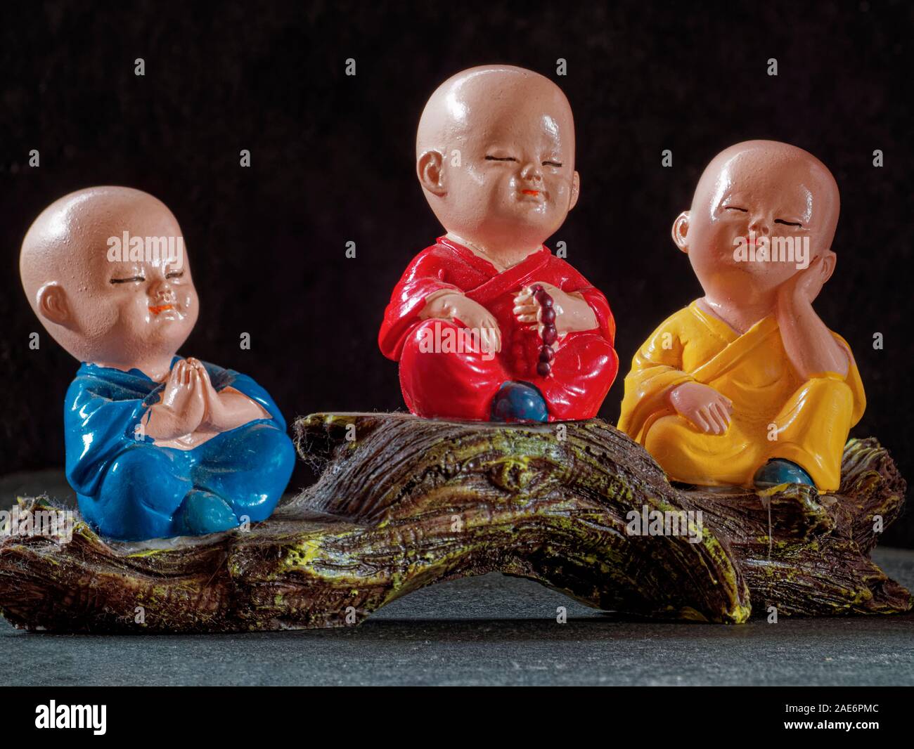 07 Dec 2019 Creative Little Buddha Statues Buddhist Tathagata ...