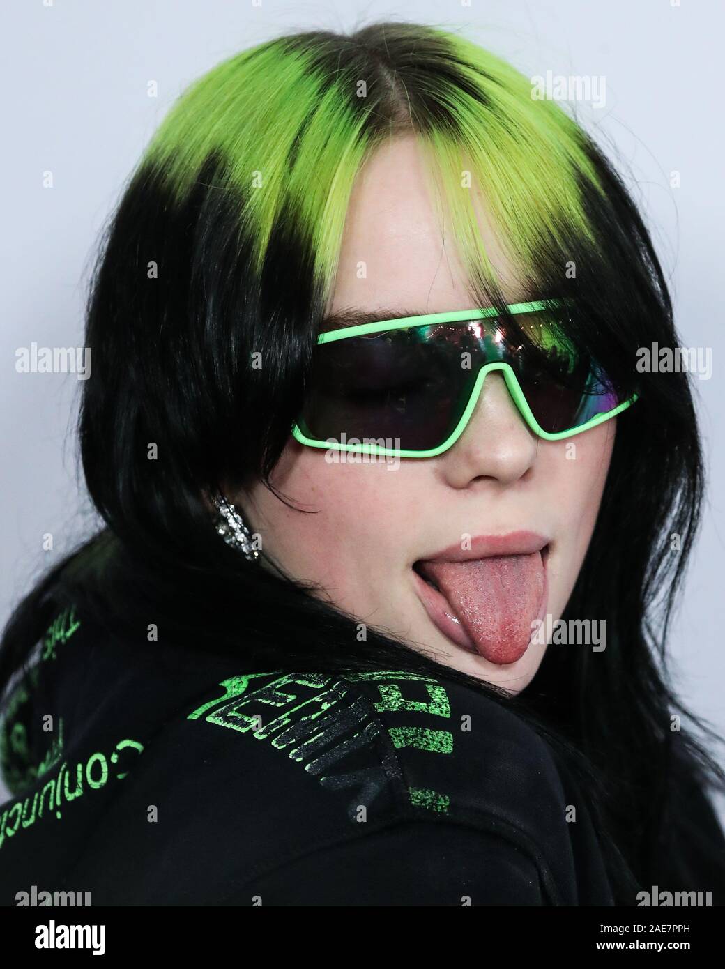 INGLEWOOD, LOS ANGELES, CALIFORNIA, USA - DECEMBER 06: Singer Billie Eilish arrives at KIIS FM's Jingle Ball 2019 held at The Forum on December 6, 2019 in Inglewood, Los Angeles, California, INGLEWOOD, LOS ANGELES, CALIFORNIA, USA - DECEMBER 06: Singer Billie Eilish arrives at KIIS FM's Jingle Ball 2019 held at The Forum on December 6, 2019 in Inglewood, Los Angeles, California,