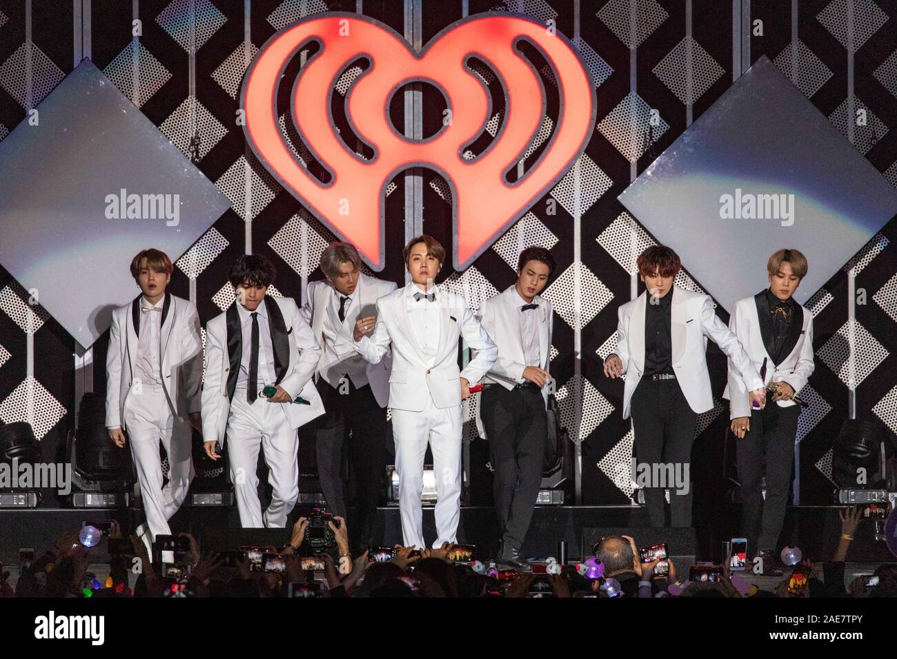 K pop bts 2019 hi-res stock photography and images - Alamy