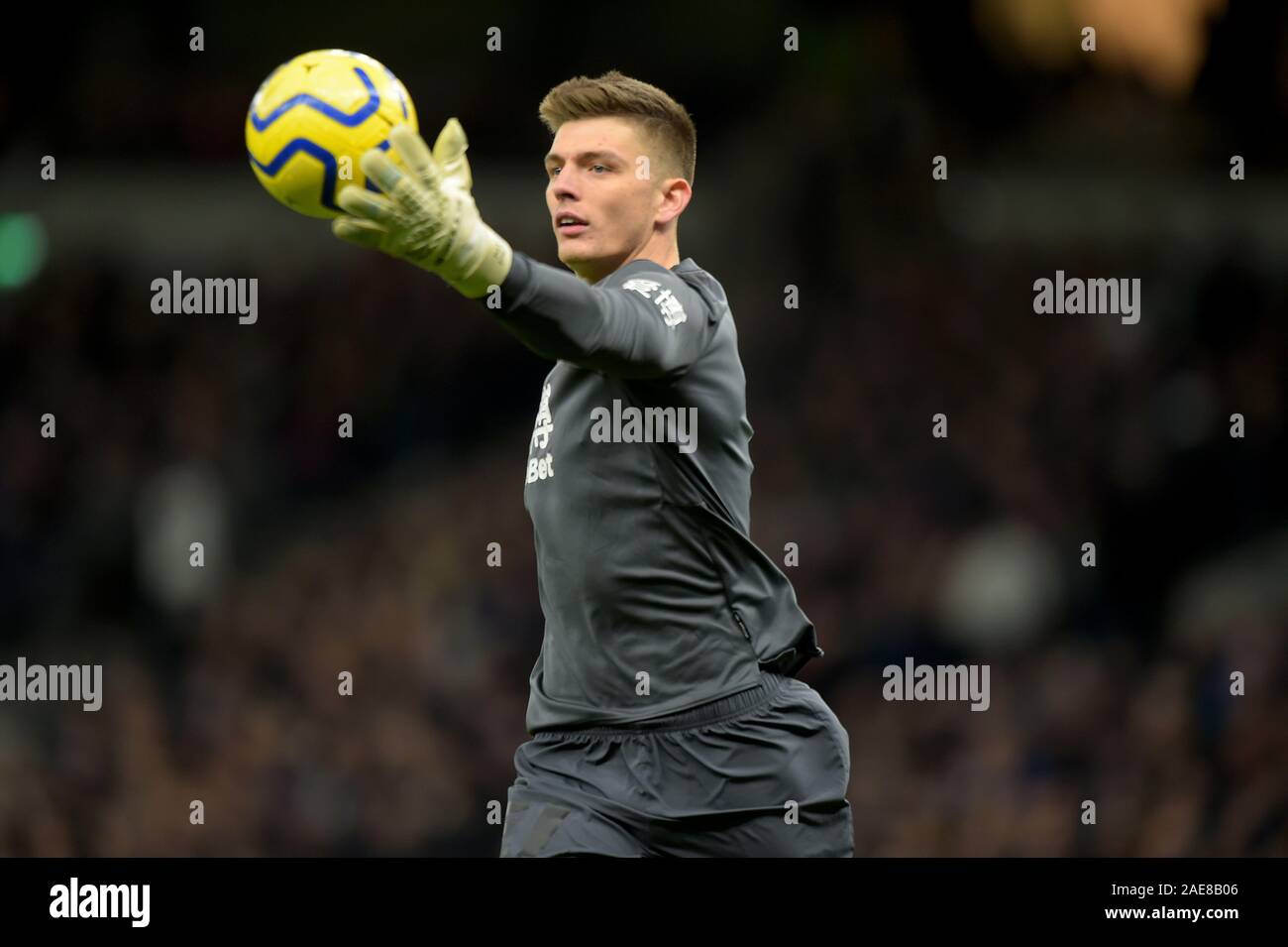 London, UK. 7th December 2019. Nick Pope of Burnley during the Tottenham Hotspur vs Burnley Premier League Football match at the Tottenham Hotspur Stadium on 7th December 2019-EDITORIAL USE ONLY No use with unauthorised audio, video, data, fixture lists (outside the EU), club/league logos or 'live' services. Online in-match use limited to 45 images (+15 in extra time). No use to emulate moving images. No use in betting, games or single club/league/player publications/services- Credit: Martin Dalton/Alamy Live News Stock Photo