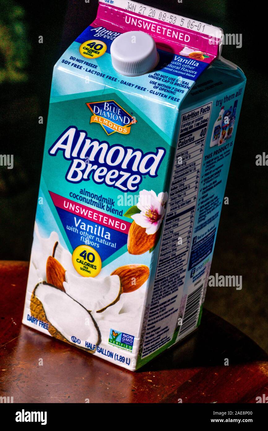 Blue Diamond Almond Breeze With Cocomut Milk Product Milk Substitute Half Gallon Size Stock Photo Alamy Blue Diamond Almond Breeze With Cocomut Milk Product Milk Substitute Half Gallon Size Stock Photo Alamy