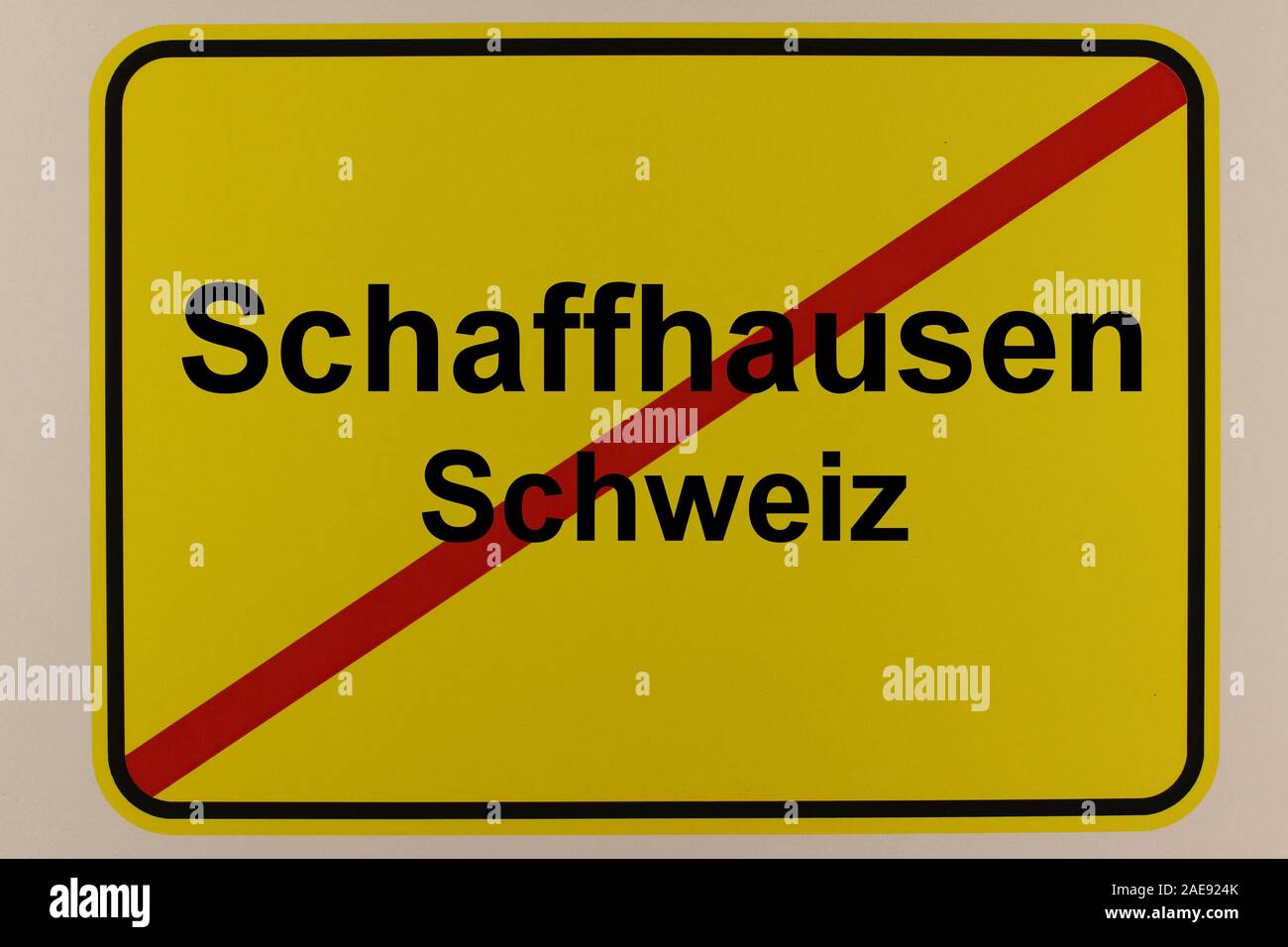 Illustration eines Ortsausgangsschildes mit dem Schriftzug Schaffhausen und Schweiz Stock Photo