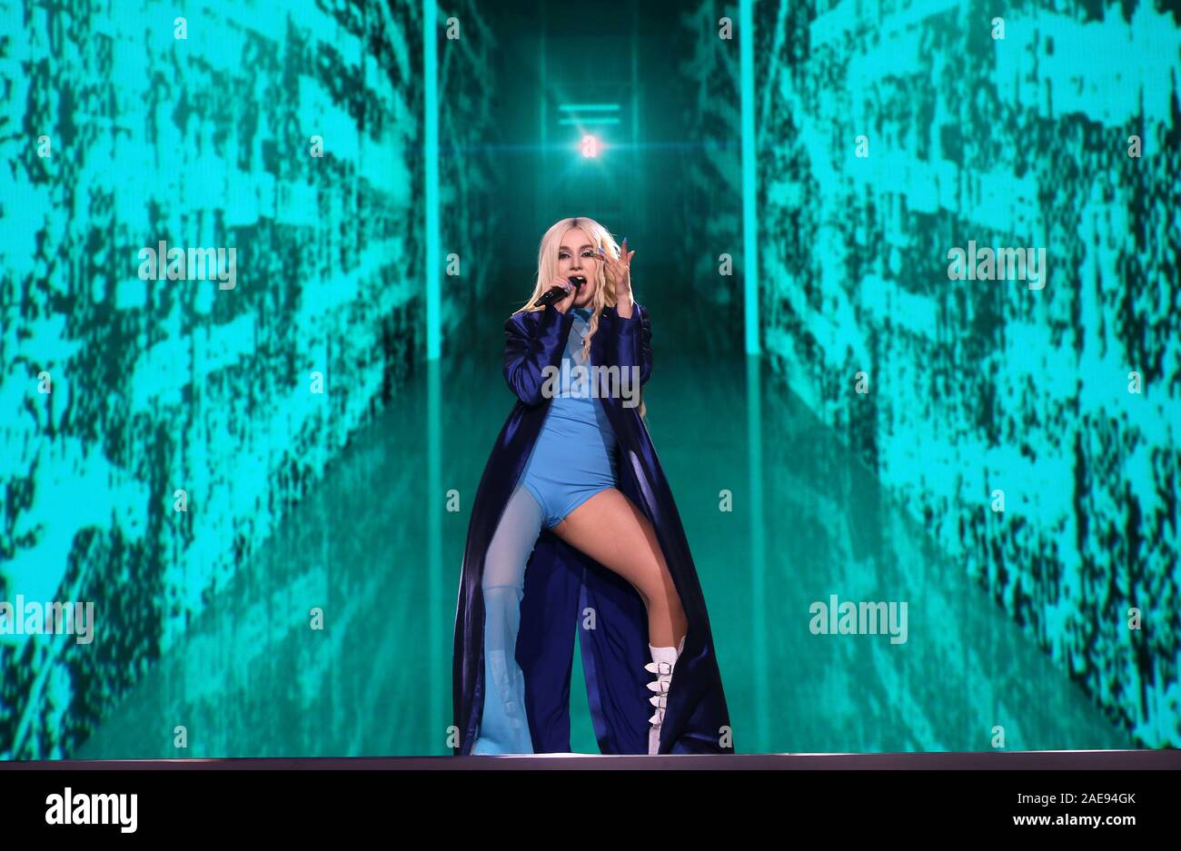 Ava max performs on stage hires stock photography and images Alamy