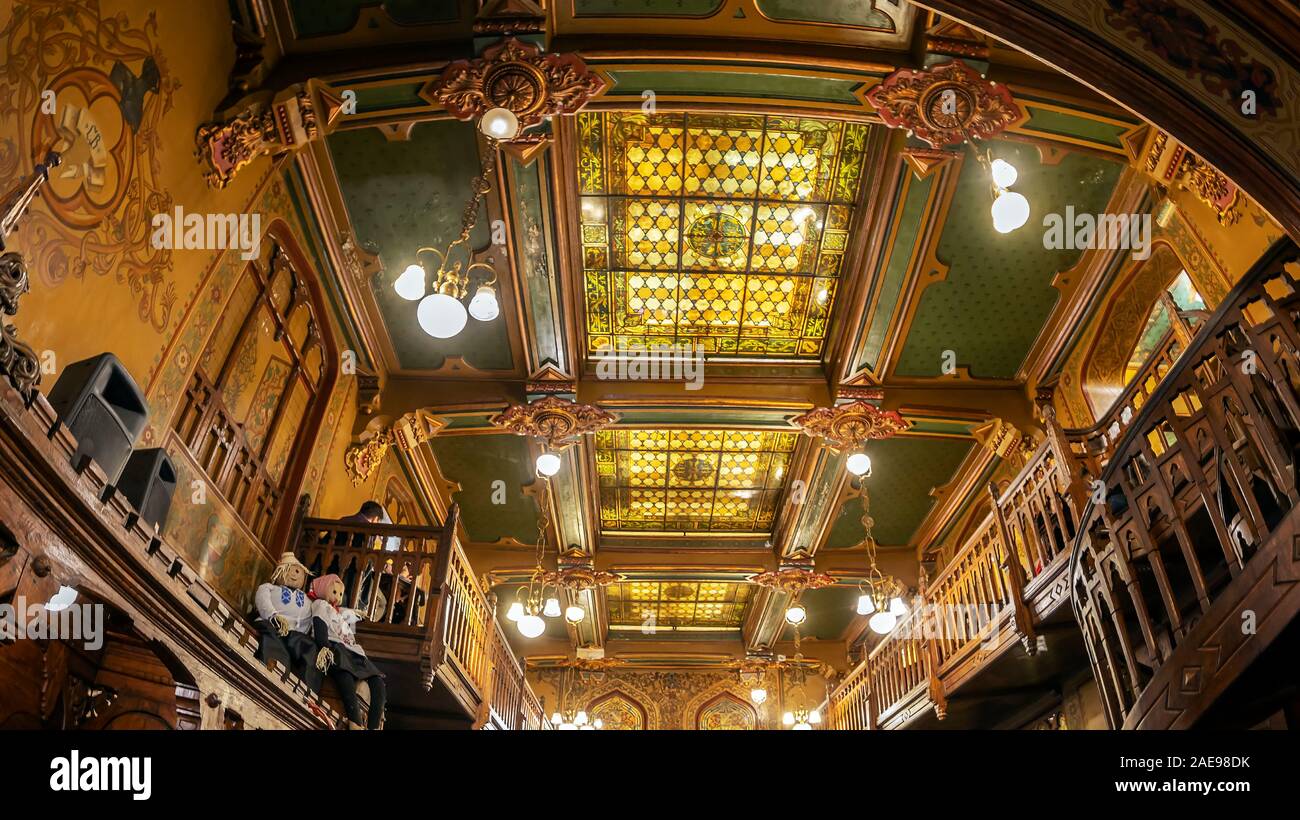 Bucharest Romania November 26 2019 Inside In The Old Restaurant Caru Cu Bere Beer Carriage Restaurant Dating From 1899 And Renovated Based On Stock Photo Alamy