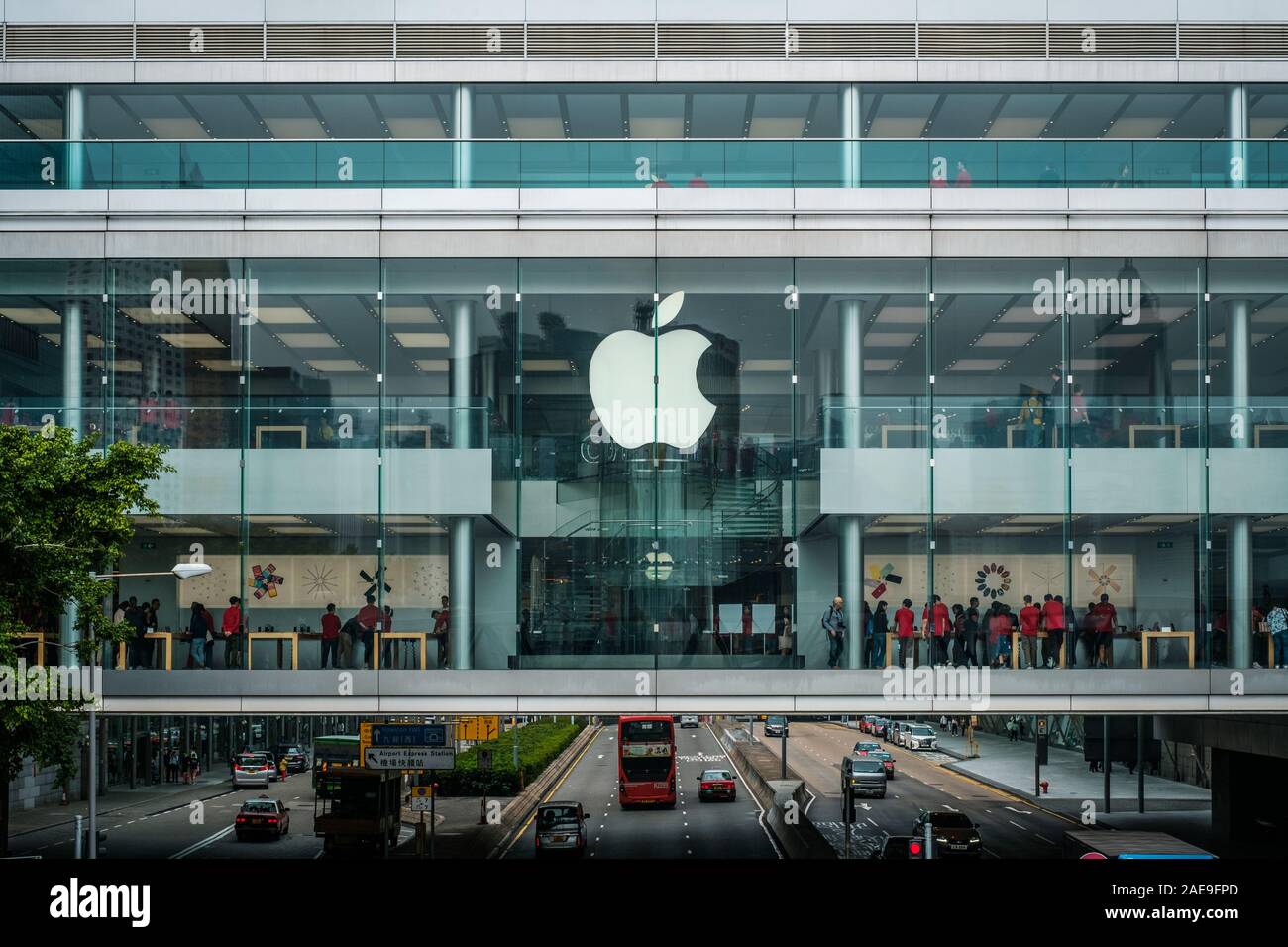 Apple store editorial stock photo. Image of asia, electronic - 40494138