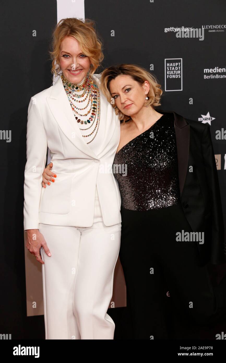 Berlin, Germany. December 7th, 2019. 32nd European Film Awards Ceremony at Haus der Berliner Festspiele in Berlin, Germany. Pictured: (L-R) actress Ditte Hansen and actress Louise Mieritz  © Piotr Zajac/Alamy Live News Stock Photo